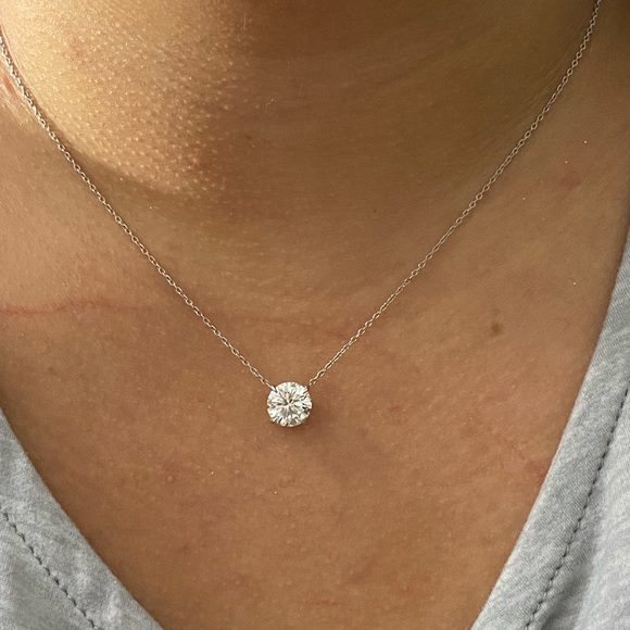 2ct Moissanite solitaire necklace - Picture 6 of 6